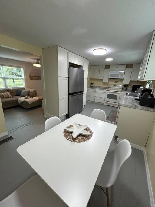 The Sunshine Homestay Нью-Смирна-Бич Экстерьер фото